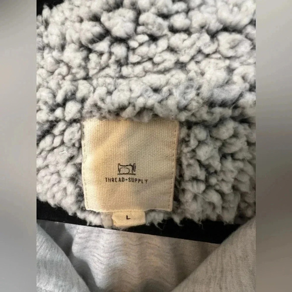 Thread + Supply Sherpa Pullover - Large - Picture 3 of 8